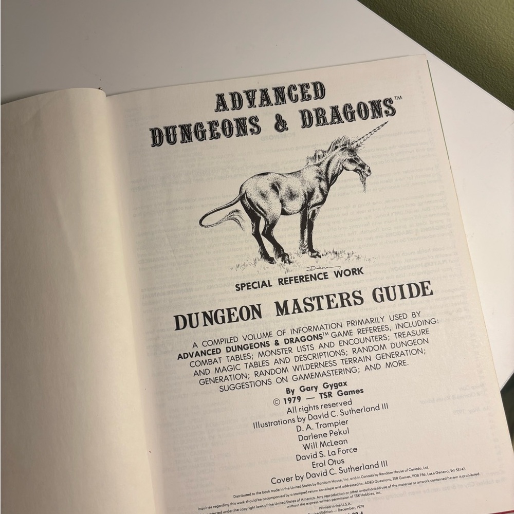 First Edition Dungeon Masters Guide - Picture 4 of 9